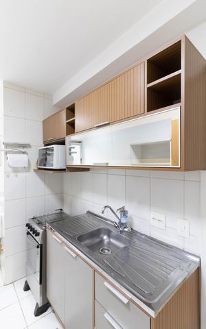 Apartamento à venda com 48m², 2 quartos e 1 vaga Apartamento à venda com 48m², 2 quartos e 1 vagaCozinha