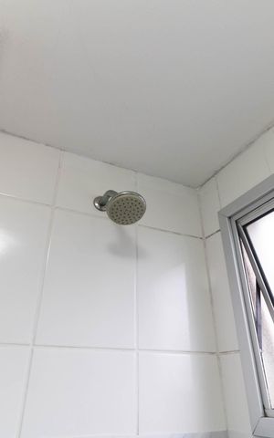 Apartamento à venda com 48m², 2 quartos e 1 vaga Apartamento à venda com 48m², 2 quartos e 1 vagaBanheiro
