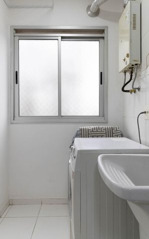 Apartamento à venda com 48m², 2 quartos e 1 vaga Apartamento à venda com 48m², 2 quartos e 1 vagaLavanderia