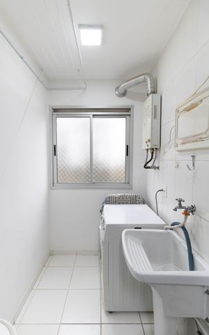 Apartamento à venda com 48m², 2 quartos e 1 vaga Apartamento à venda com 48m², 2 quartos e 1 vagaLavanderia