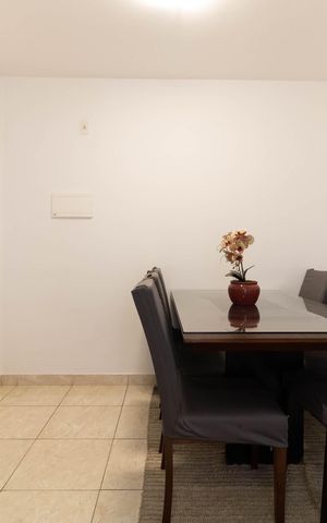 Apartamento à venda com 48m², 2 quartos e 1 vaga Apartamento à venda com 48m², 2 quartos e 1 vagaSala