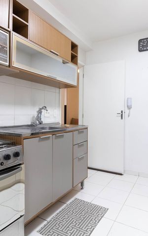 Apartamento à venda com 48m², 2 quartos e 1 vaga Apartamento à venda com 48m², 2 quartos e 1 vagaCozinha