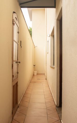 Casa à venda com 202m², 3 quartos e 1 vagaHall de entrada/Quintal