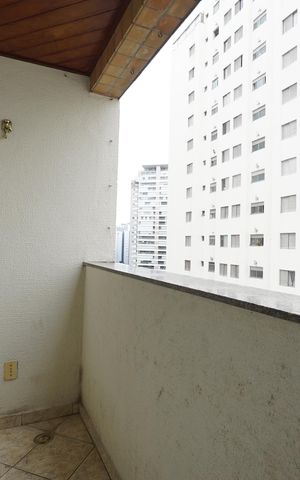 Apartamento para alugar com 62m², 2 quartos e 1 vagaVaranda