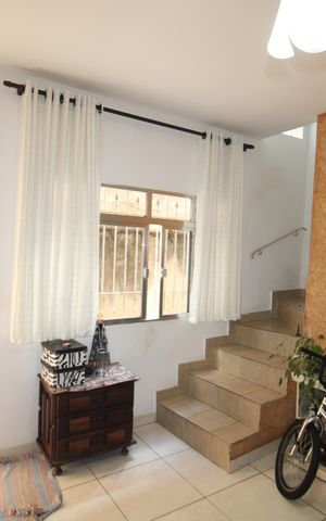 Casa para alugar com 80m², 3 quartos e sem vagaSala