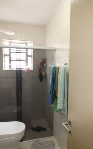 Casa para alugar com 80m², 3 quartos e sem vagaBanheiro