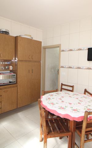 Casa para alugar com 80m², 3 quartos e sem vagaCozinha