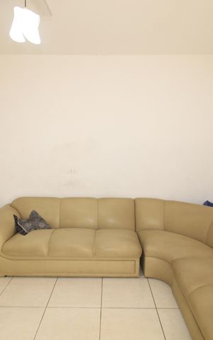 Casa para alugar com 80m², 3 quartos e sem vagaSala