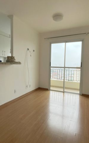 Apartamento à venda com 50m², 2 quartos e 1 vaga Apartamento à venda com 50m², 2 quartos e 1 vagaSala