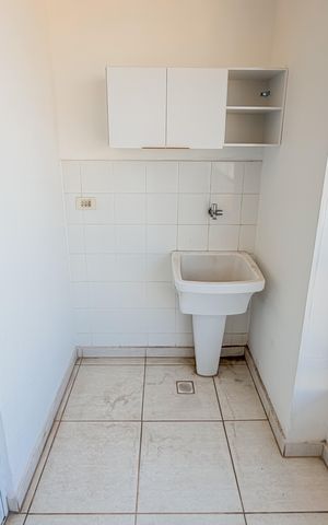 Studio à venda com 35m², 1 quarto e 1 vaga Studio à venda com 35m², 1 quarto e 1 vagaÁrea de Serviço