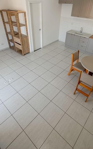 Studio à venda com 35m², 1 quarto e 1 vaga Studio à venda com 35m², 1 quarto e 1 vagaStudio