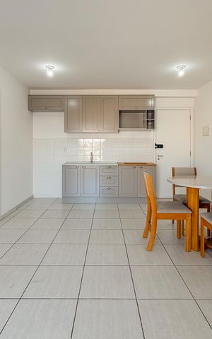 Studio à venda com 35m², 1 quarto e 1 vaga Studio à venda com 35m², 1 quarto e 1 vagaStudio