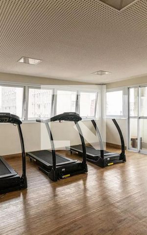 Studio para alugar com 30m², 1 quarto e sem vaga Studio para alugar com 30m², 1 quarto e sem vagaAcademia