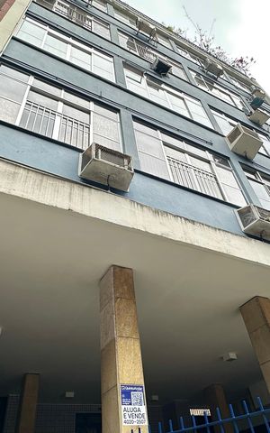 Apartamento para alugar com 75m², 2 quartos e 1 vaga Apartamento para alugar com 75m², 2 quartos e 1 vagaFachada