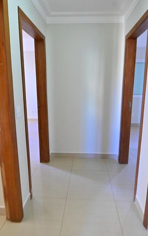 Apartamento à venda com 159m², 5 quartos e 2 vagas Apartamento à venda com 159m², 5 quartos e 2 vagasCorredor