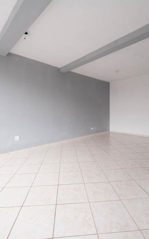 Casa para alugar com 200m², 2 quartos e 2 vagasGaragem