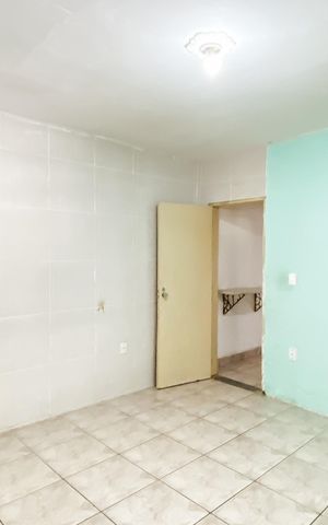 Casa à venda com 80m², 2 quartos e 1 vaga Casa à venda com 80m², 2 quartos e 1 vagaQuarto 1