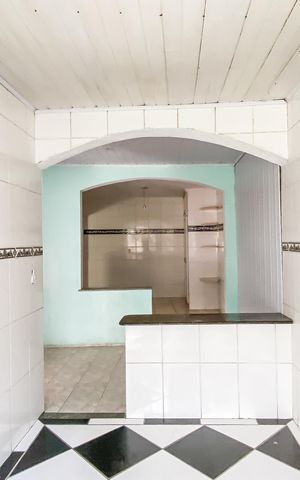 Casa à venda com 80m², 2 quartos e 1 vaga Casa à venda com 80m², 2 quartos e 1 vagaCozinha