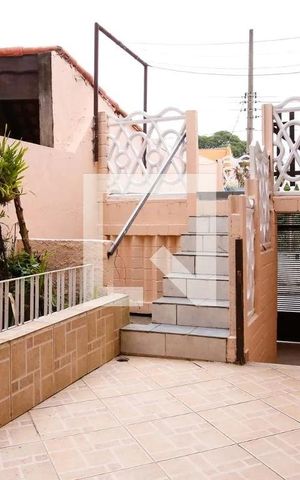 Casa à venda com 200m², 4 quartos e 2 vagas