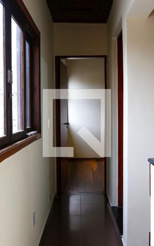 Casa à venda com 200m², 4 quartos e 2 vagas