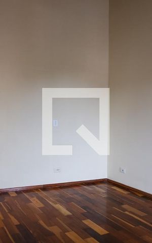 Casa à venda com 200m², 4 quartos e 2 vagas