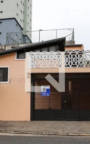Casa à venda com 200m², 4 quartos e 2 vagas