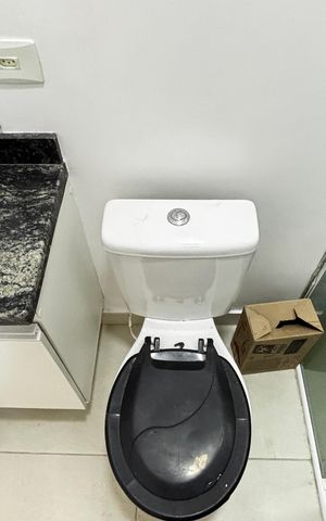 Apartamento para alugar com 50m², 2 quartos e 1 vaga Apartamento para alugar com 50m², 2 quartos e 1 vagaBanheiro