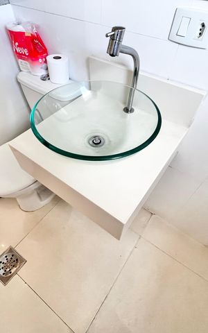 Apartamento à venda com 70m², 2 quartos e 1 vaga Apartamento à venda com 70m², 2 quartos e 1 vagaBanheiro