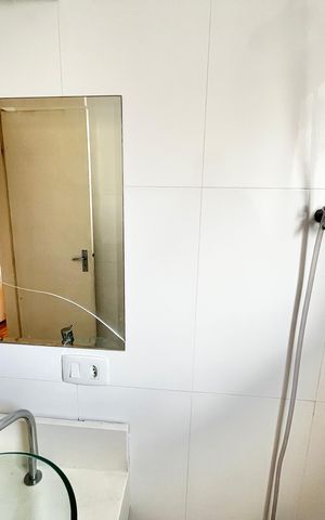Apartamento à venda com 70m², 2 quartos e 1 vaga Apartamento à venda com 70m², 2 quartos e 1 vagaBanheiro