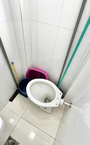 Apartamento à venda com 70m², 2 quartos e 1 vaga Apartamento à venda com 70m², 2 quartos e 1 vagaBanheiro de serviço