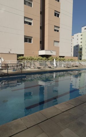 Apartamento à venda com 111m², 2 quartos e 2 vagasÁrea comum - Piscina