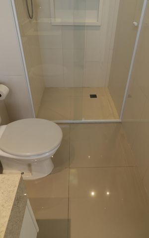 Apartamento à venda com 111m², 2 quartos e 2 vagasBanheiro da Suíte 1