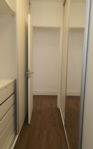 Apartamento à venda com 111m², 2 quartos e 2 vagasCloset da Suíte 2