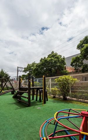 Apartamento à venda com 63m², 2 quartos e 1 vaga Apartamento à venda com 63m², 2 quartos e 1 vagaÁrea comum - Playground