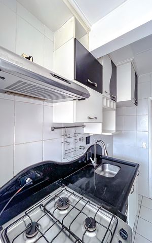Apartamento à venda com 48m², 2 quartos e 1 vagaCozinha