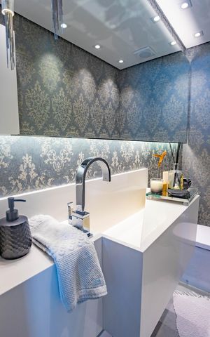 Apartamento à venda com 105m², 3 quartos e 2 vagas Apartamento à venda com 105m², 3 quartos e 2 vagasBanheiro social