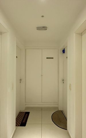 Apartamento para alugar com 36m², 1 quarto e 1 vaga Apartamento para alugar com 36m², 1 quarto e 1 vagaHall Apartamento