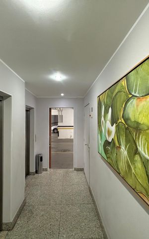 Apartamento à venda com 93m², 2 quartos e 1 vaga Apartamento à venda com 93m², 2 quartos e 1 vagaPortaria