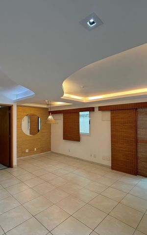 Apartamento à venda com 93m², 2 quartos e 1 vaga Apartamento à venda com 93m², 2 quartos e 1 vagaSala