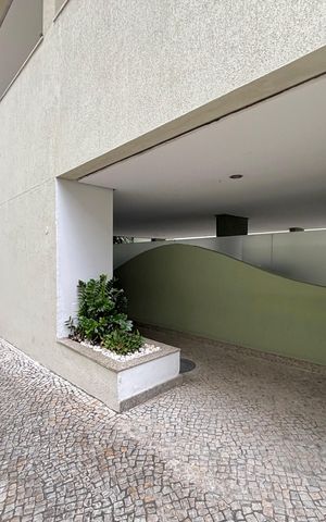 Apartamento à venda com 93m², 2 quartos e 1 vaga Apartamento à venda com 93m², 2 quartos e 1 vagaPortaria