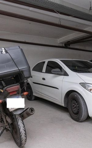 Casa de condomínio à venda com 60m², 2 quartos e 2 vagasGaragem