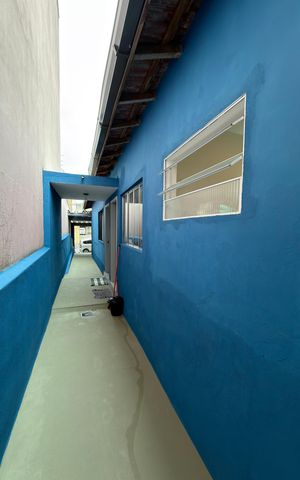 Casa para alugar com 98m², 2 quartos e 2 vagas Casa para alugar com 98m², 2 quartos e 2 vagasCorredor