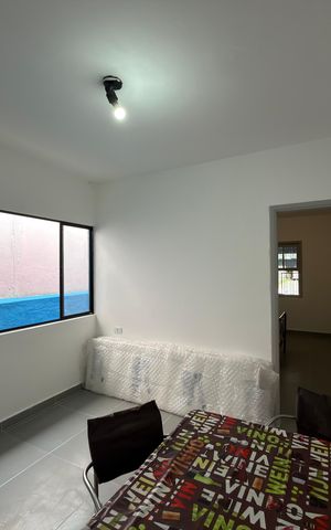 Casa para alugar com 98m², 2 quartos e 2 vagas Casa para alugar com 98m², 2 quartos e 2 vagasSala
