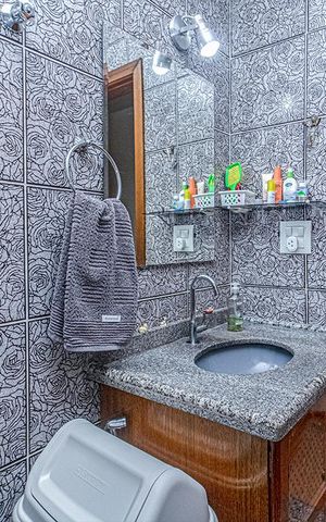Apartamento à venda com 88m², 3 quartos e 1 vagaBanheiro social