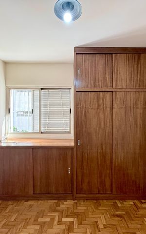Apartamento à venda com 150m², 3 quartos e 1 vaga Apartamento à venda com 150m², 3 quartos e 1 vagaSuíte