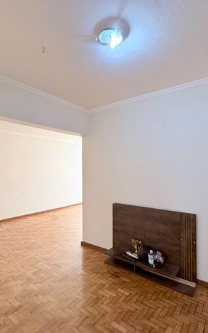 Apartamento à venda com 150m², 3 quartos e 1 vaga Apartamento à venda com 150m², 3 quartos e 1 vagaSala