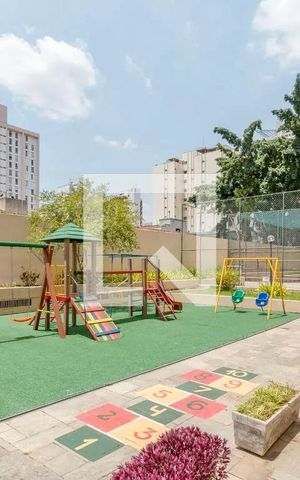 Apartamento à venda com 150m², 3 quartos e 1 vaga Apartamento à venda com 150m², 3 quartos e 1 vagaPlayground