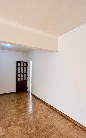 Apartamento à venda com 150m², 3 quartos e 1 vaga Apartamento à venda com 150m², 3 quartos e 1 vagaSala