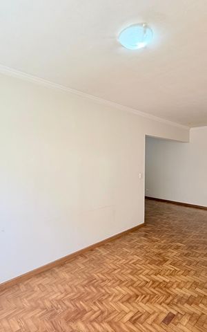 Apartamento à venda com 150m², 3 quartos e 1 vaga Apartamento à venda com 150m², 3 quartos e 1 vagaSala