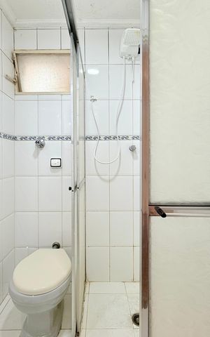 Apartamento à venda com 150m², 3 quartos e 1 vaga Apartamento à venda com 150m², 3 quartos e 1 vagaBanheiro Social